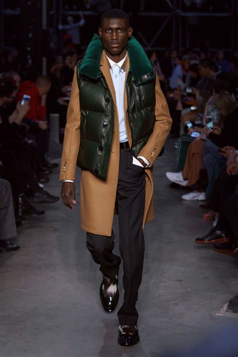 burberry uomo autunno inverno 2019|Burberry Fall 2019 Menswear Collection .